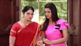 Raja Paarvai (vijay) S01E195 Banumati's Wicked Plan Full Episode
