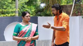 Raja Paarvai (vijay) S01E46 Meenatchi Cooks a New Plan Full Episode