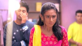Rang Maza Vegla S01E10 Deepa Slaps Shweta Full Episode