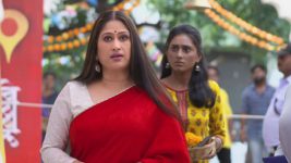 Rang Maza Vegla S01E16 Saundarya Humiliates Deepa Full Episode