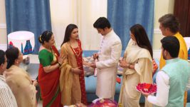 Rang Maza Vegla S01E53 Aditya, Shweta Get Engaged? Full Episode