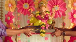 Sahkutumb Sahaparivar S01E65 Ganesh Chaturthi with the Mores! Full Episode