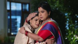 Savitramma Gari Abbayi S01E604 Savitri's Kind Gesture Full Episode