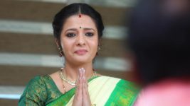 Senthoora Poove S01E18 Priya's Request to Pandian Full Episode