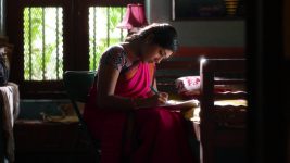 Senthoora Poove S01E26 Roja's Letter to Durai Full Episode