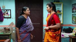 Senthoora Poove S01E45 Muthulakshmi on Cloud Nine Full Episode