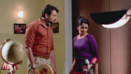 Shatada Prem Karave S01E53 Unmesh Berates Sayali Full Episode