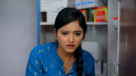 Sillunu Oru Kaadhal S01E555 17th October 2022 Full Episode