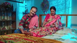 Srimathi Srinivas S01E203 Gopalam 's Warning to Mangala Full Episode