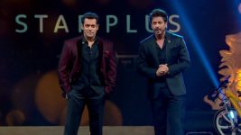 Star Plus Awards And Concerts S01E01 Films, Fun, Glamour Full Episode