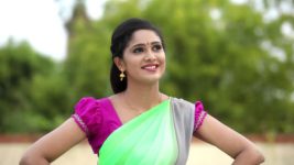 Sundhari Neeyum Sundharan Naanum S01E01 Meet Thamizharasi and Velu Full Episode