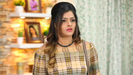 Sundhari Neeyum Sundharan Naanum S01E03 Divya Creates a Scene Full Episode