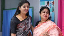 Sundhari Neeyum Sundharan Naanum S01E387 Ezhil, Chithra are Worried Full Episode