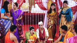 Swapnanchya Palikadal S01E02 Vaidehi, Shreyas Get Hitched Full Episode