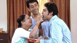 Swapnanchya Palikadal S01E18 Shreyas Has Good News Full Episode