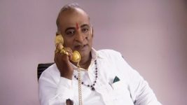 Swapnanchya Palikadal S01E34 Prabhakar Confronts Vaidehi Full Episode