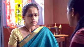 Tu Saubhagyavati Ho S01E13 Aishwarya Re-Thinks Full Episode