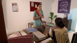 Tu Saubhagyavati Ho S01E49 Aishwarya At The Police Station Full Episode
