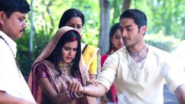 Tu Suraj Main Saanjh Piyaaji S01E42 Uma Performs The Ritual Full Episode