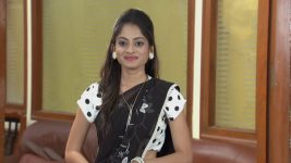 Uyyala Jampala S01E55 Arjun's New Bride Full Episode