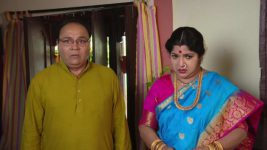 Vadinamma S01E15 Parvati, Satyamurthy's Visit Full Episode