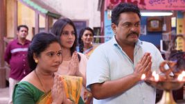 Vaiju No 1 S01E91 Dhananjay Arrives at Teesri Manzil Full Episode