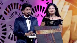 Vijay Television Awards S01E04 4th VTA on Roll Full Episode