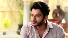 Ye Maaya Chesave S01E30 Ajit's Gift for Vividha Full Episode