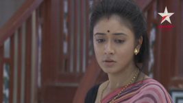 Aanchol S06E10 Kushan gifts a saree to Tushu Full Episode