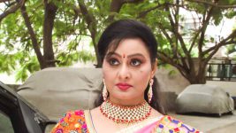 Ashta Chamma S11E18 Aishwarya Suspects Alivelu Full Episode