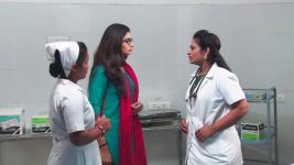 Ashta Chamma S12E14 Swapna Donates Blood To Madhura Full Episode