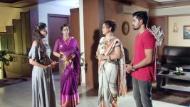 Ashta Chamma S13E59 Ganesh Meets Madhura Full Episode