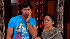 Ashwini Nakshatra S01E621 14th October 2015 Full Episode