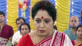 Bhojo Gobindo S03E39 A Stranger Meets Sandhya Full Episode