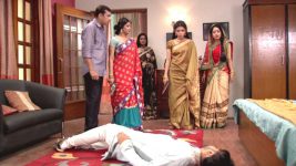 Bodhuboron S29E20 Arup Is Shot! Full Episode