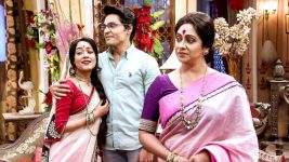 Bodhuboron S31E31 Satyaki Foils Arunish's Plan Full Episode