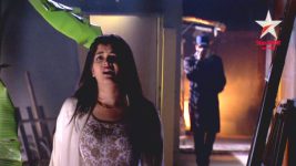 Bojhena Se Bojhena S19E41 A Stranger Attacks Pakhi! Full Episode