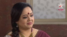 Chokher Tara Tui S09E04 Aporupa defends Tutul Full Episode
