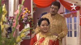 Chokher Tara Tui S09E35 Yuvraj-Aporupa's first night Full Episode