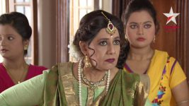 Chokher Tara Tui S17E30 Umrao Threatens Ayush Full Episode