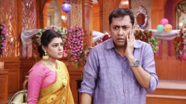 Debipakshya S02E24 Debi Slaps Ajit Full Episode