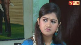 Deivam Thandha Veedu S04E38 Bhanumathy plans to insult Seetha Full Episode