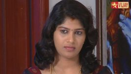 Deivam Thandha Veedu S09E35 Seetha tries to convince Chitra Full Episode