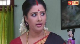 Deivam Thandha Veedu S10E30 Bhanumathy summons Chithradevi Full Episode