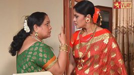 Deivam Thandha Veedu S12E32 Sumitra vs Chitradevi Full Episode