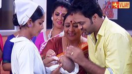 Deivam Thandha Veedu S17E62 Twin Boys for Priya Full Episode