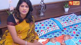 Deivam Thandha Veedu S17E63 Priya Comes Home with the Twins Full Episode