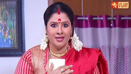 Deivam Thandha Veedu S18E48 Bhanumathy Steals the Cheque! Full Episode