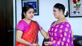 Deivam Thandha Veedu S20E61 Seeta Reveals The Truth Full Episode