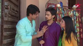 Diya Aur Baati Hum S07E38 Sooraj, Emily and Mohit hide Full Episode